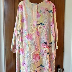 Melissa McCarthy Floral Top